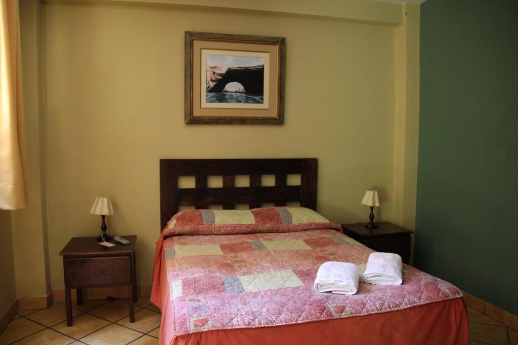 Hostal Tambo Colorado Pisco Room photo